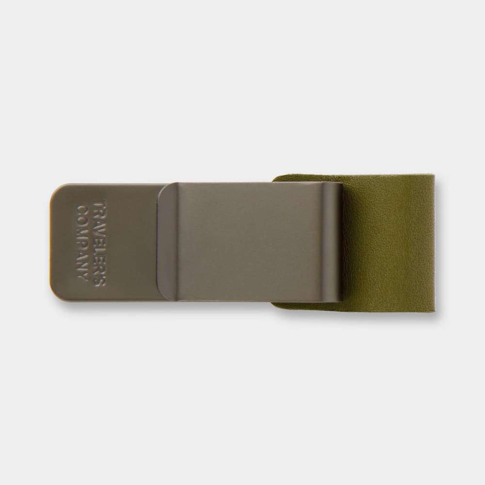 016 - Porte-stylo (M) TRAVELER’S notebook - Olive - ACCESSOIRES DE BUREAU