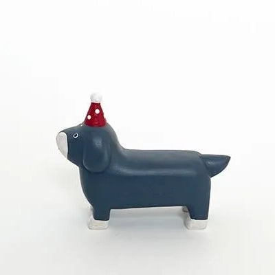 Wooden figurine – Dachshund – Christmas