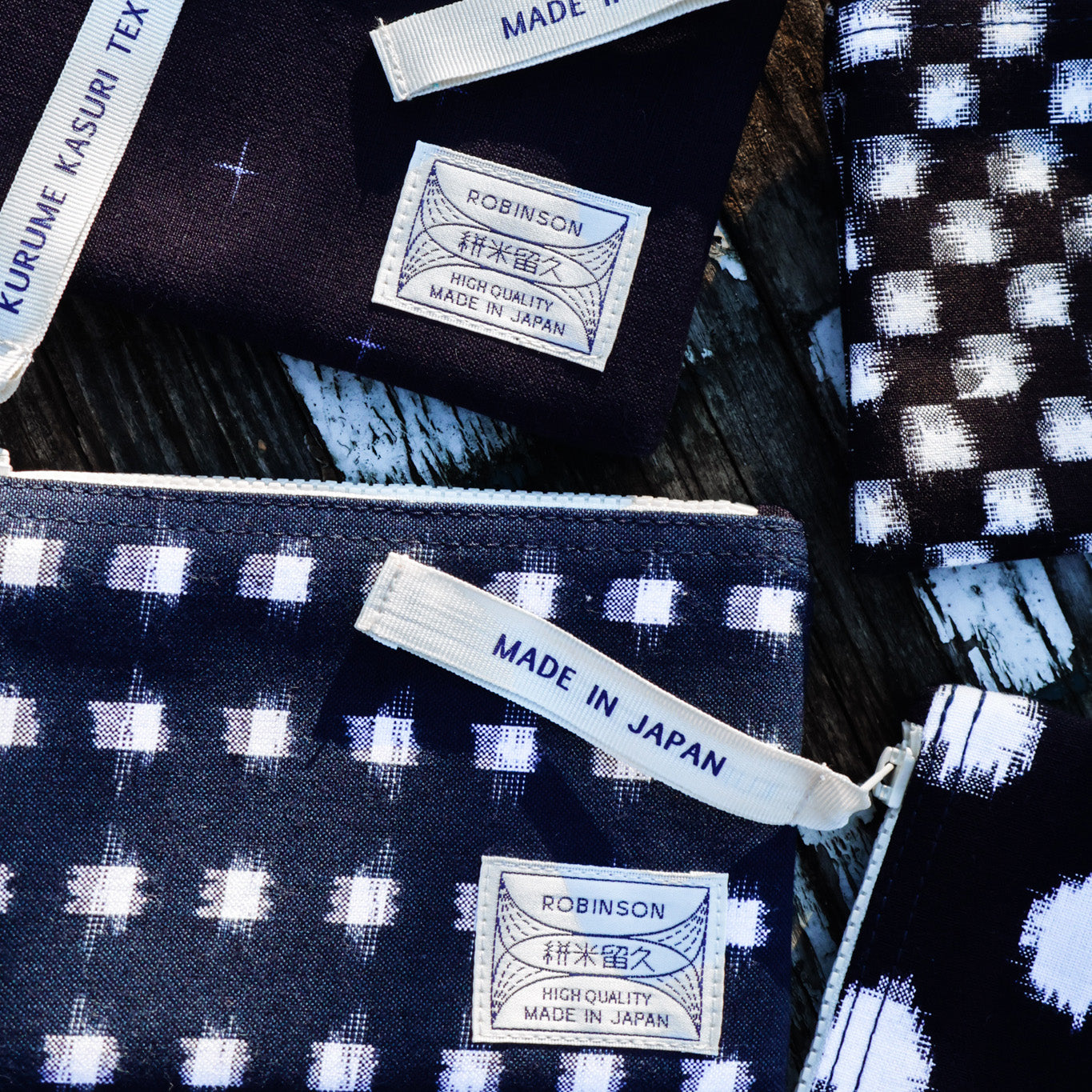 Pouch S Check Navy/White