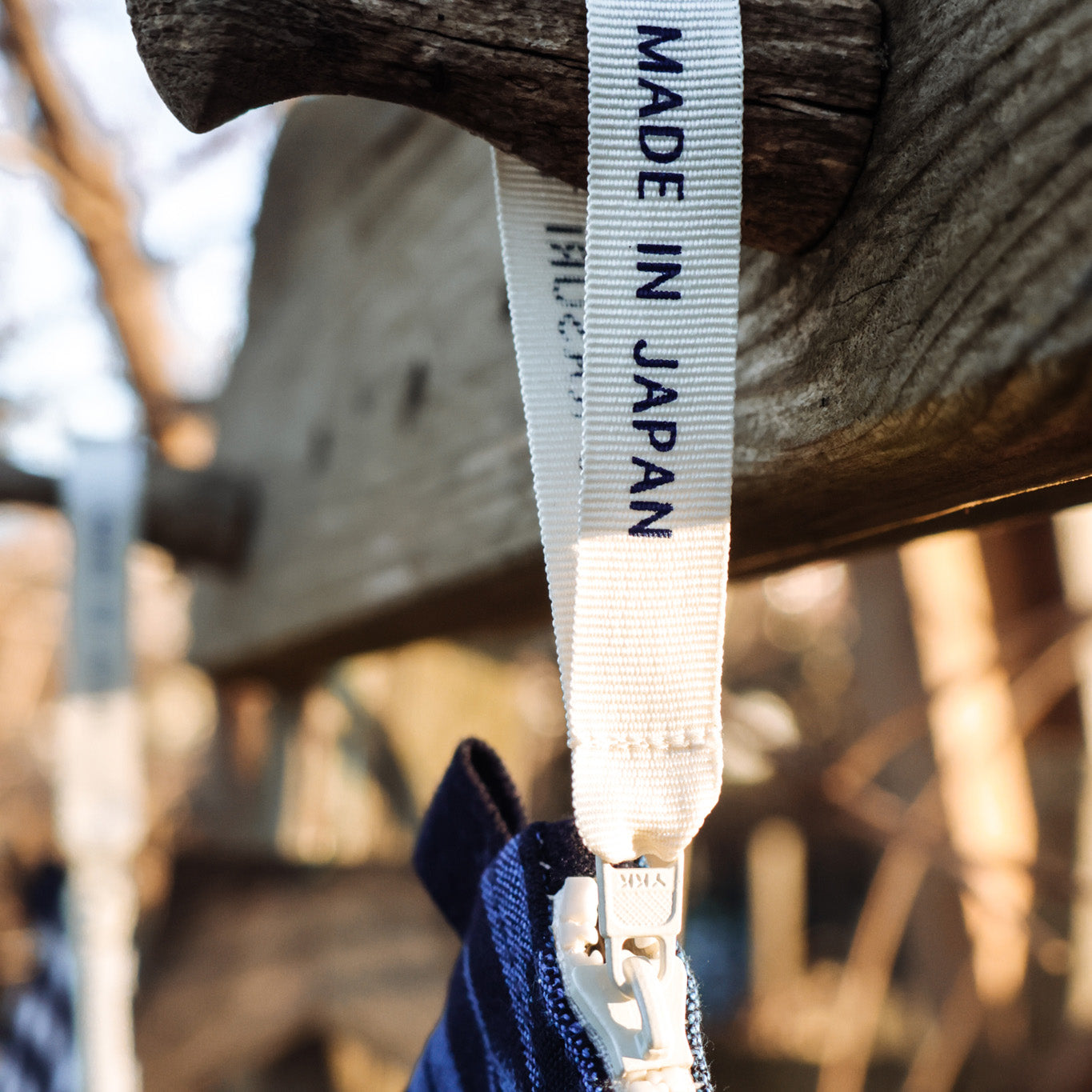 Pouch M Small cross Navy/Blue