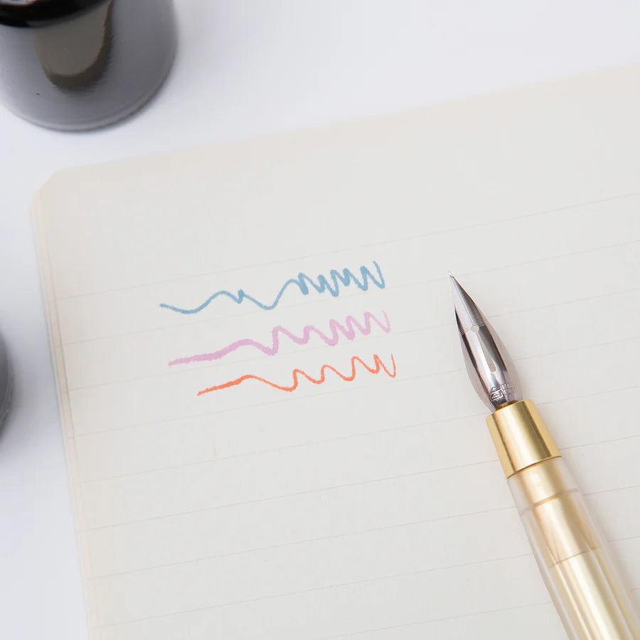 Stylo plongeant Glamour Evolve – Elemental – Or laiton