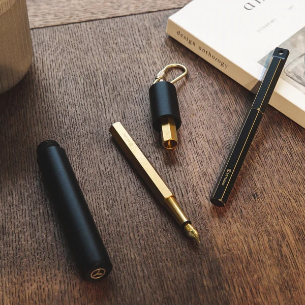 Stylo-plume Classic Revolve – Portable – Laiton M