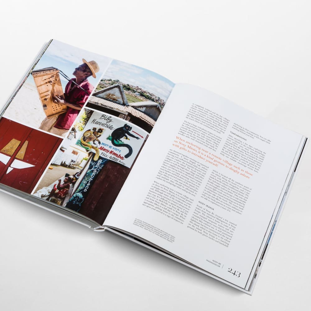 Sailing the seas - Book