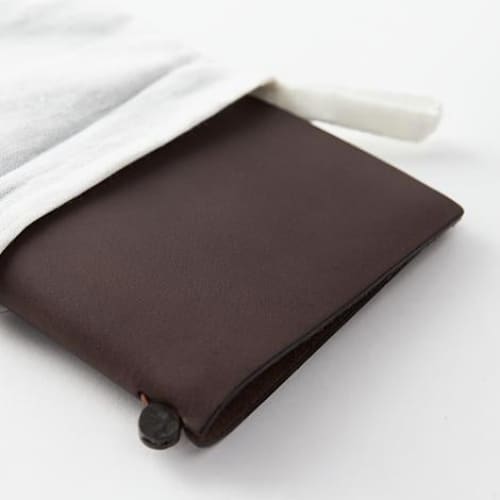 TRAVELER’s notebook - cuir marron (classique) TRAVELER’S NOTEBOOK COVER