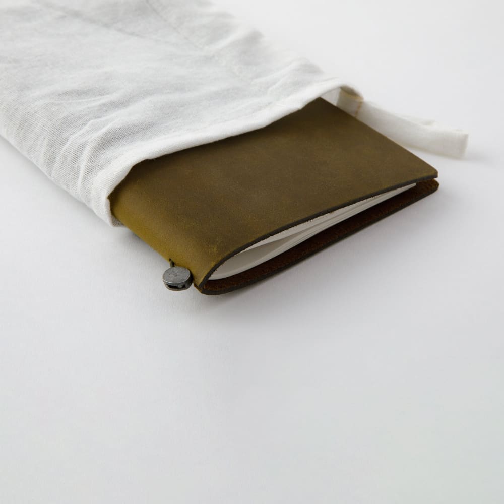 TRAVELER’S notebook - cuir Olive (classique) TRAVELER’S NOTEBOOK COVER