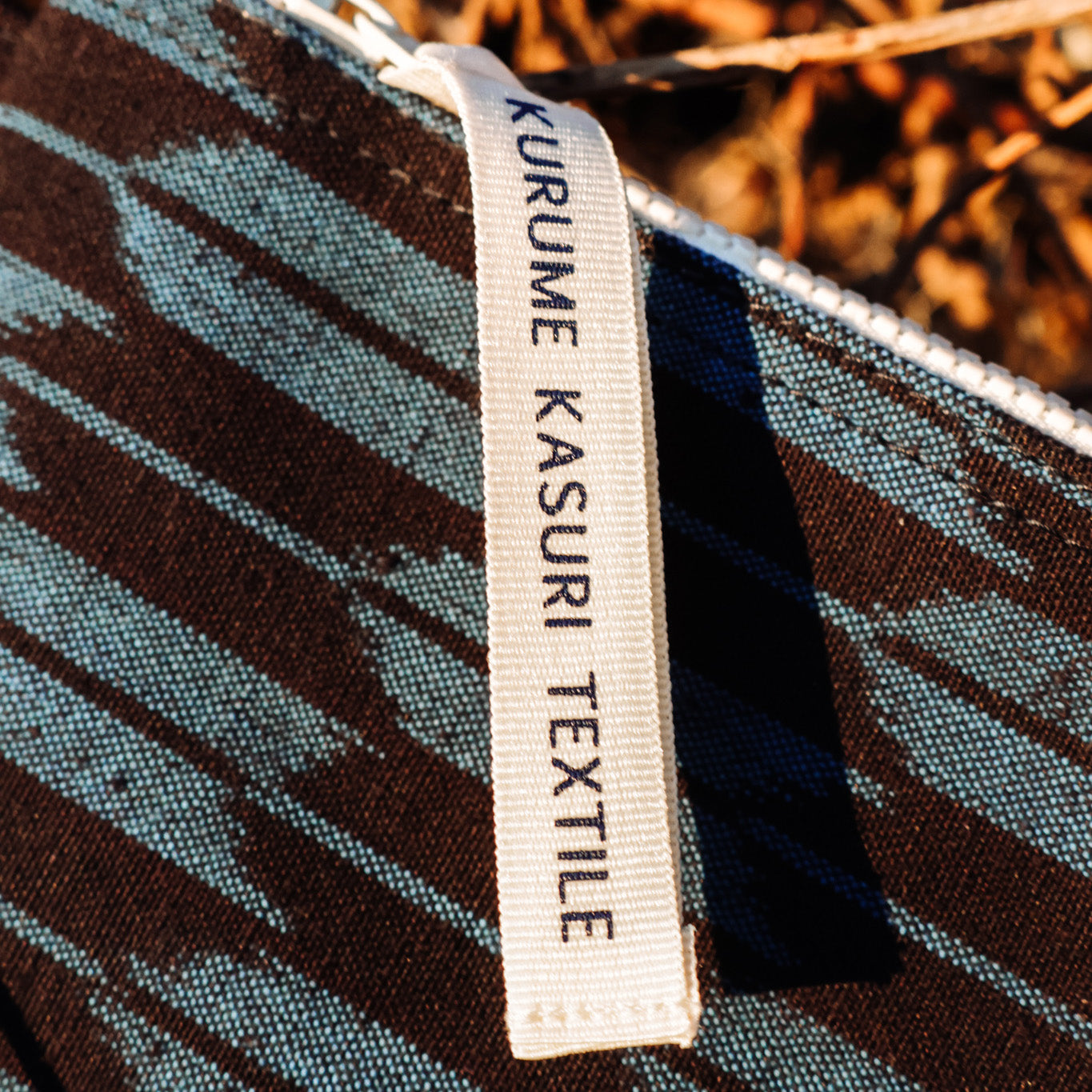 Pouch M Arrow Navy/Blue