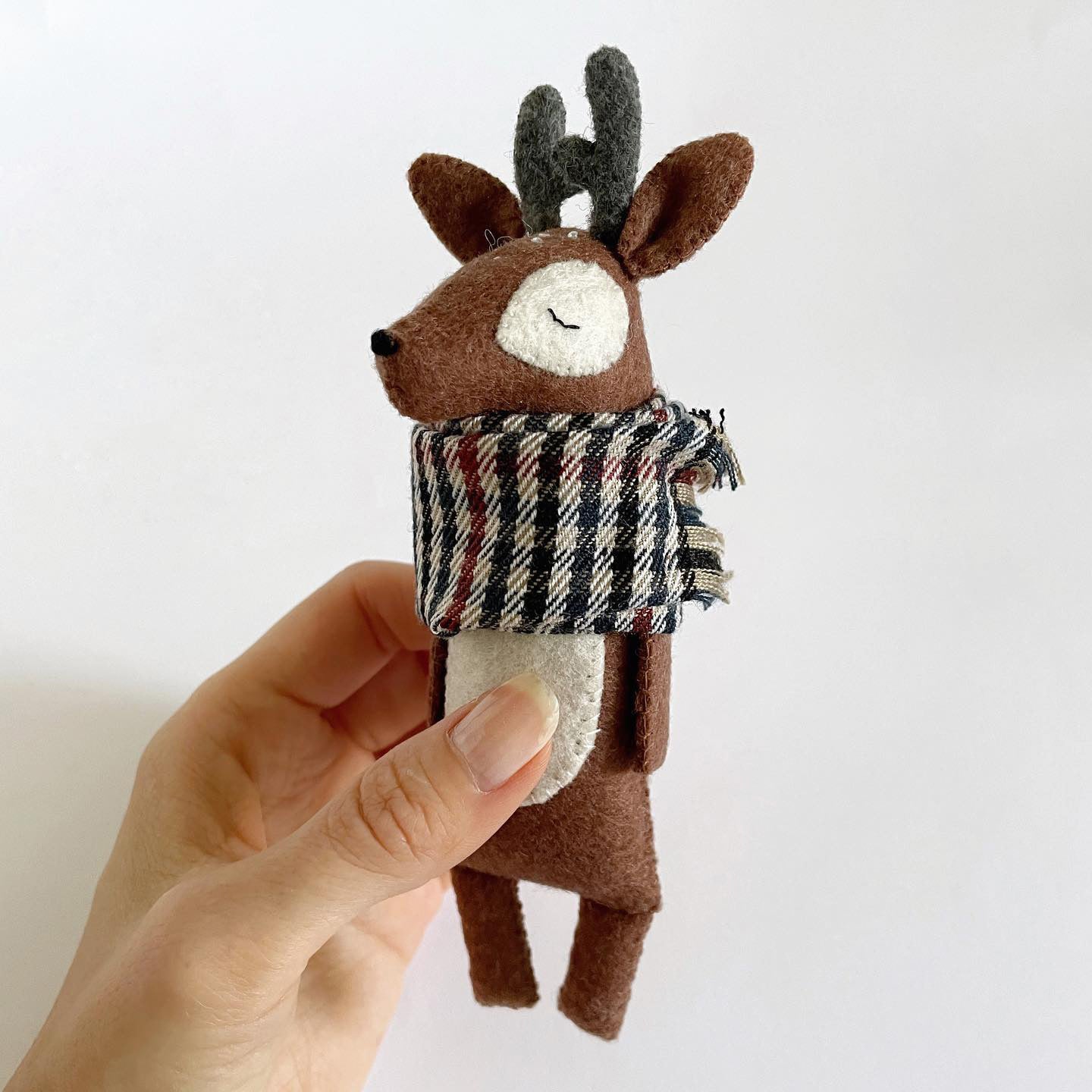 Plush - Brown deer