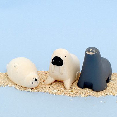 Wooden figurine – Sea lion – Summer