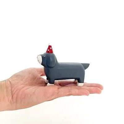 Wooden figurine – Dachshund – Christmas