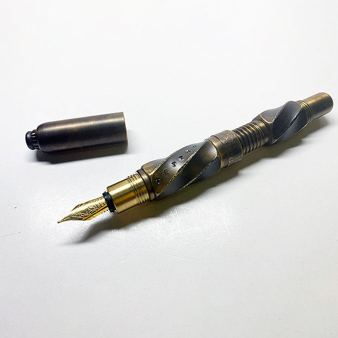 Fountain Pen - TETZBO