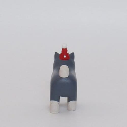 Figurine en bois - Parent chien Shiba inu avec chapeau de fête - FIGURINES EN BOIS